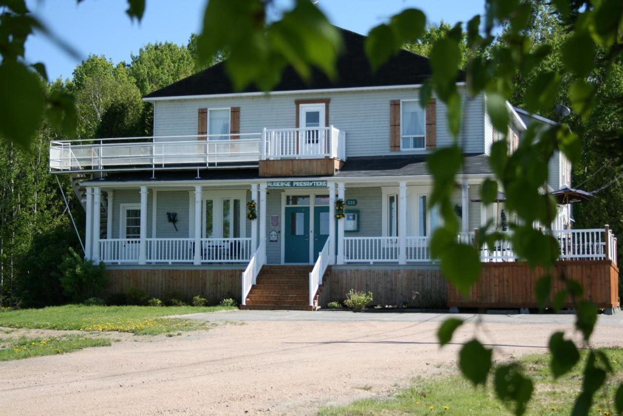 Auberge Presbytere Mont Lac-Vert Hébertville Exterior foto